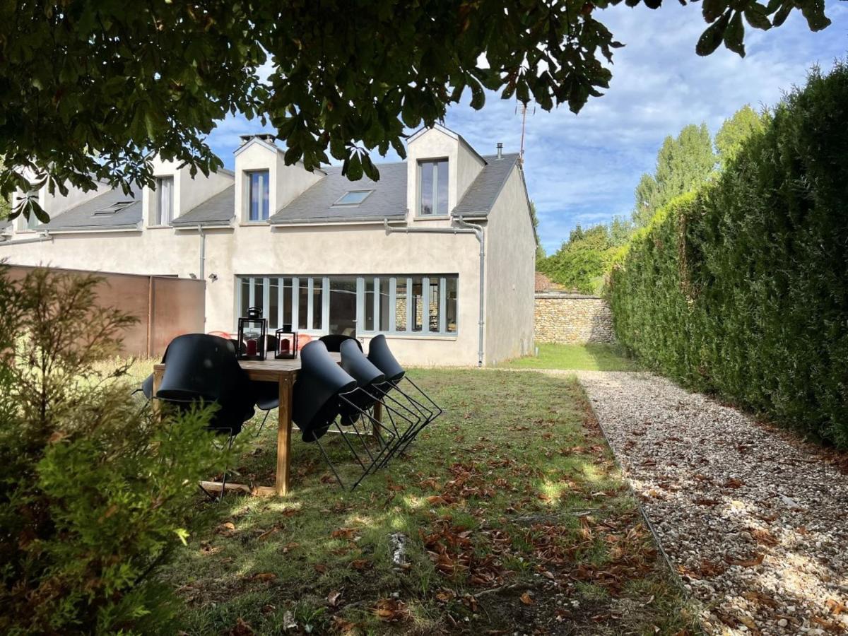 Maison De Campagne Entierement Climatisee Avec Grand Jardin Villa Pressagny l'Orgueilleux Exterior photo